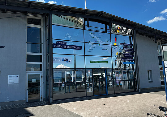 Dekorfolie auf Glasfront